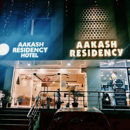 Hotel Aakash Residency Dehradun Exterior foto