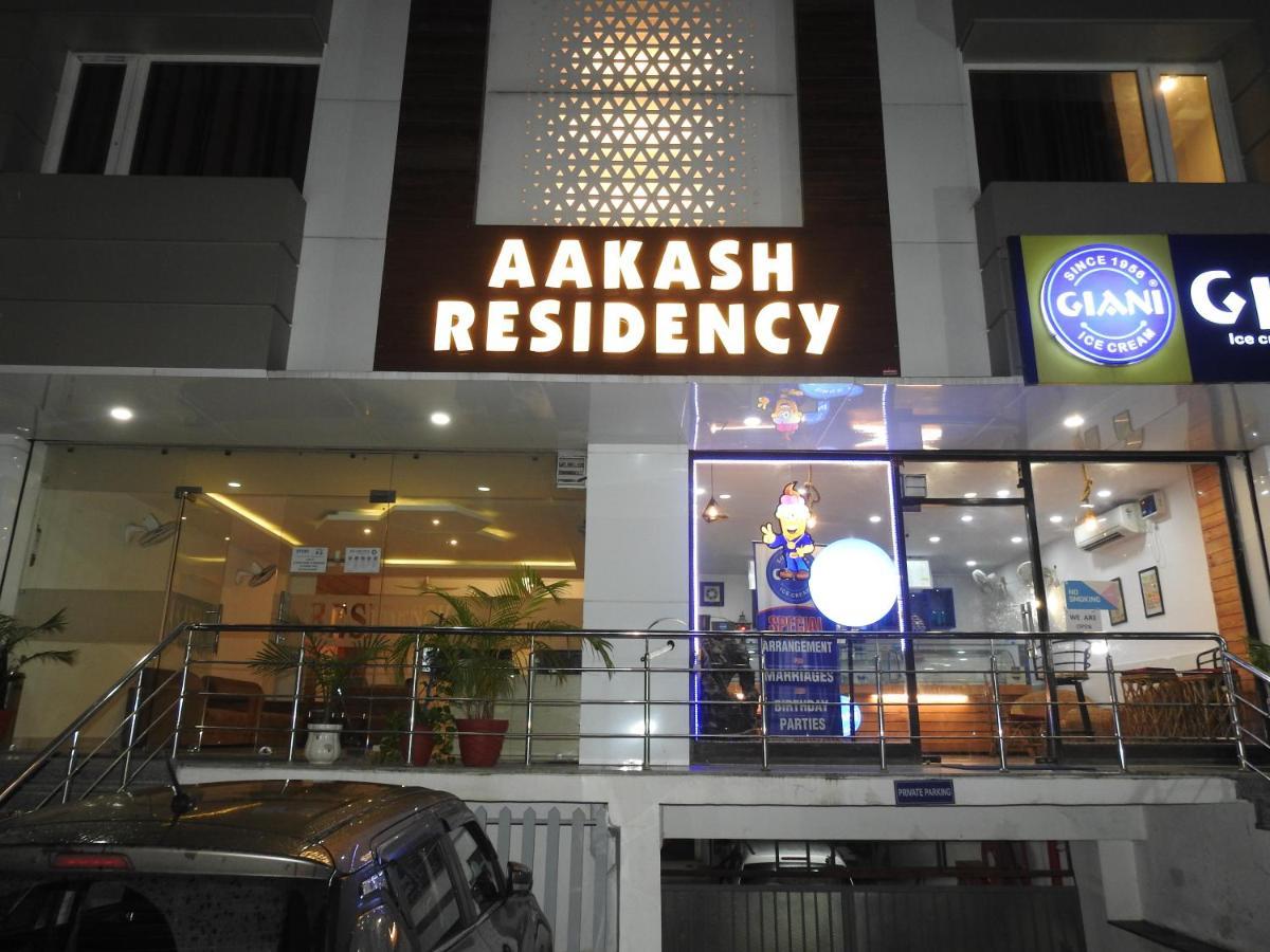 Hotel Aakash Residency Dehradun Exterior foto